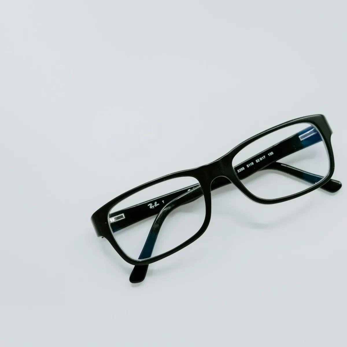 Anteojos Recoleta, acetato negro rectangular
